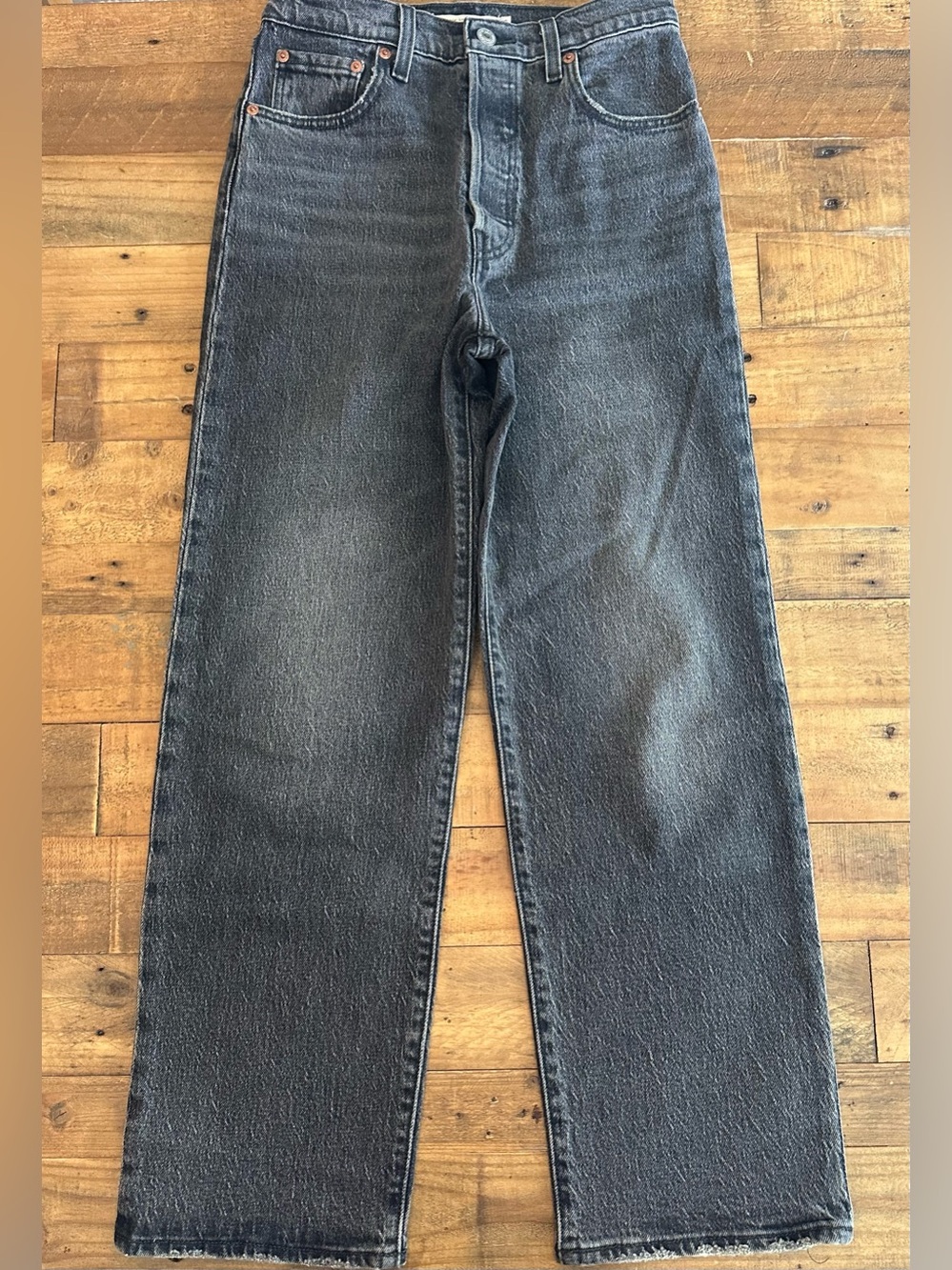 Levi’s Ribcage Straight Ankle Black Wash Size 26